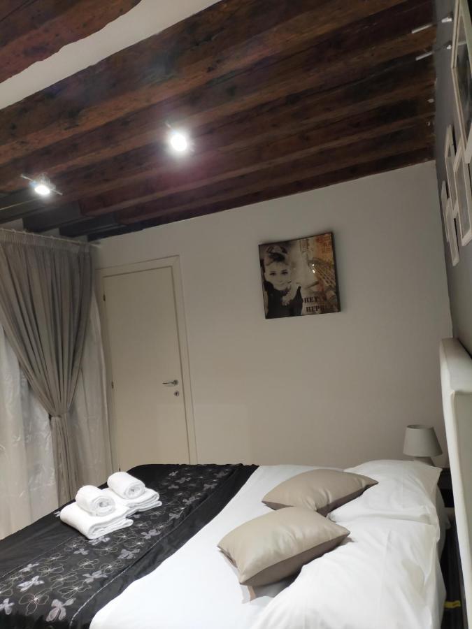 Biennale Apartment Near San Marco Veneza Exterior foto